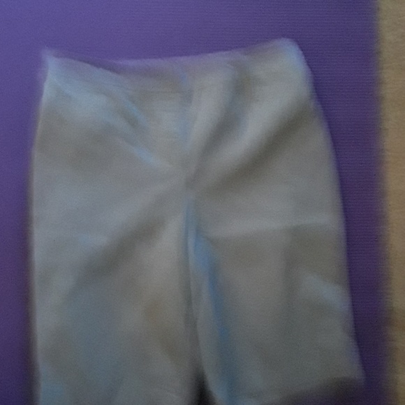 Shorts - Picture 1 of 3